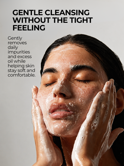 Gentle facial cleanser for dry and sensitive skin that removes daily impurities and excess oil without leaving skin feeling tight